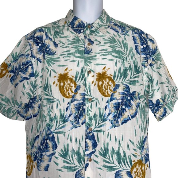 Cubavera Hawaiian Shirt Mens M Pineapple Floral Tiki Aloha Vacation Leaves - Picture 2 of 11